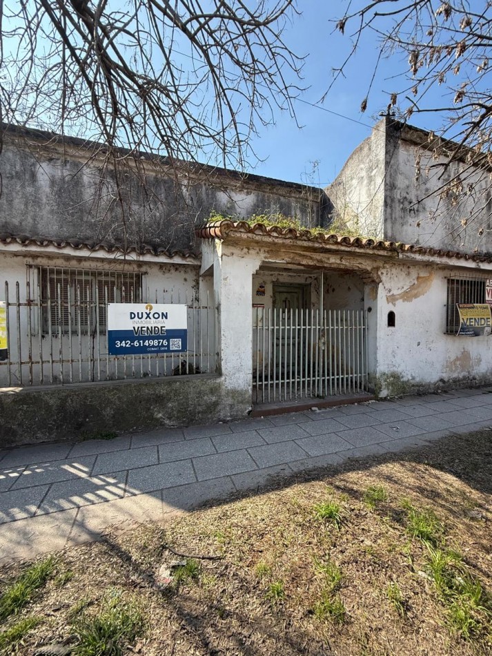 CASA A DEMOLER/REFACCIONAR EN SANTO TOME