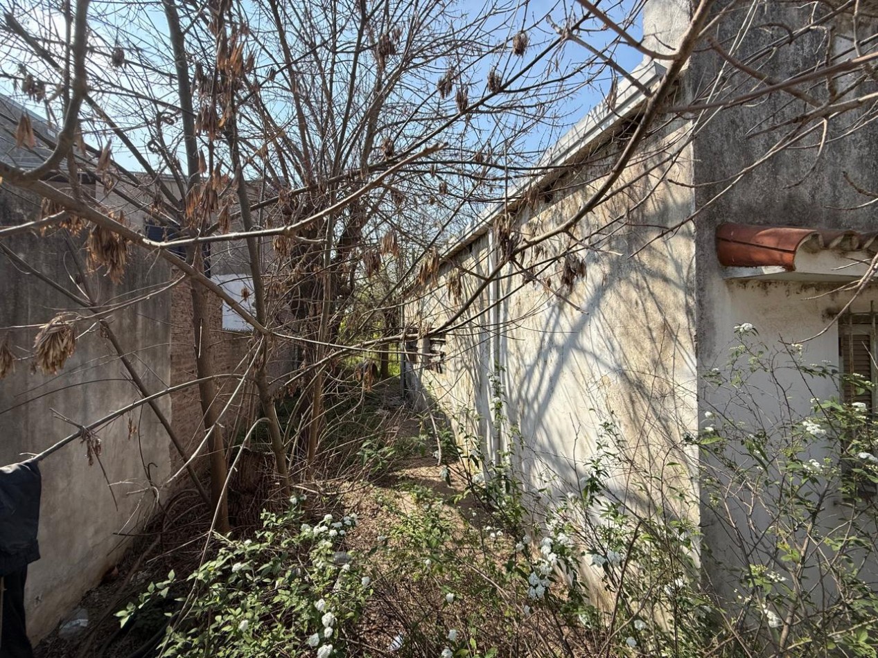 CASA A DEMOLER/REFACCIONAR EN SANTO TOME