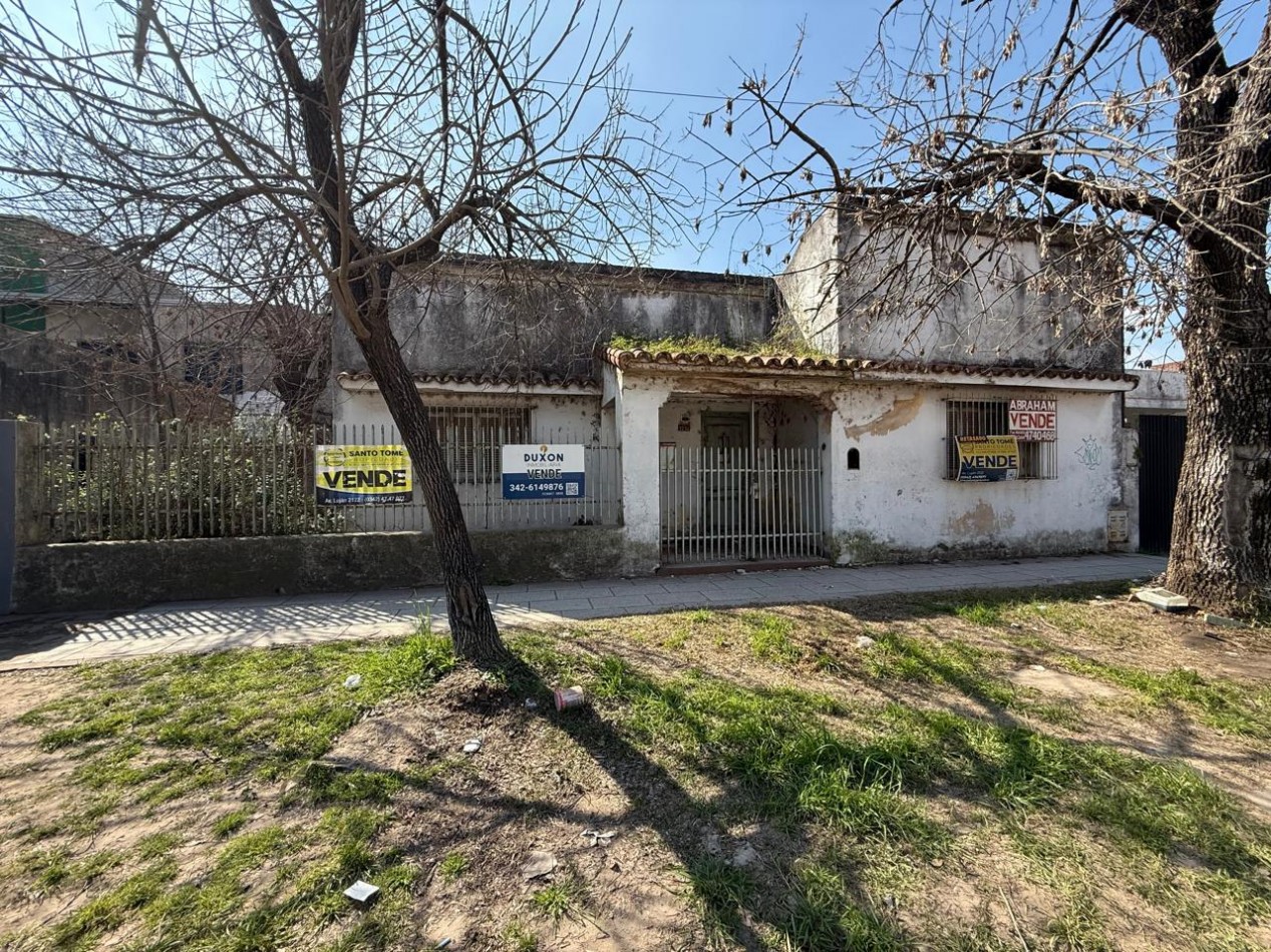 CASA A DEMOLER/REFACCIONAR EN SANTO TOME