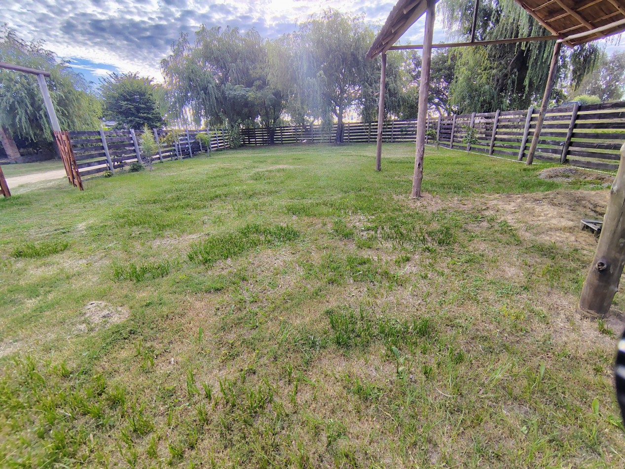 Lote sobre ruta 1 altura los Zapallos