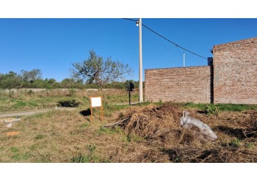 Lote Baldio a 300 mts de Av. Richieri, Santo Tome.