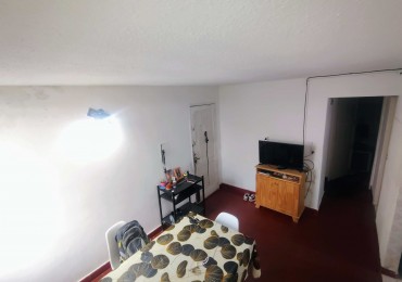 Departamento 2 dormitorios en Barrio Las Flores I  Muy buena ubicacion